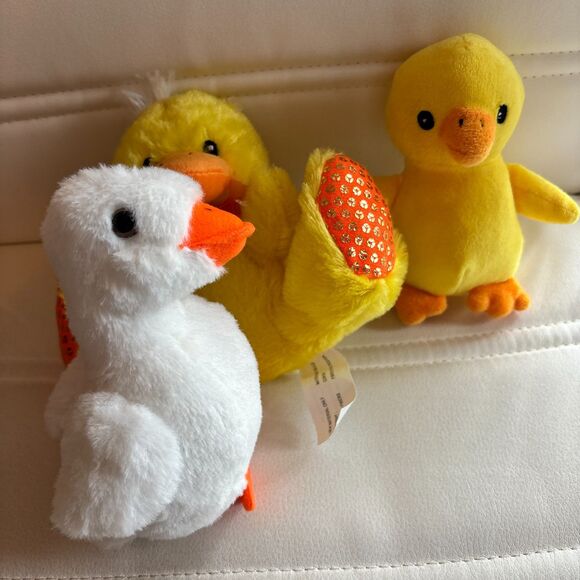 Lot Of 3 Wild Life Animal Save The Earth Super Soft Plush 6" & 5" Ducks - Picture 3 of 6